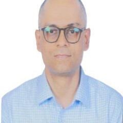 Dr. VASTE PARAG