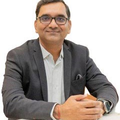 Dr. PATIL SANDEEP BHAGWAN