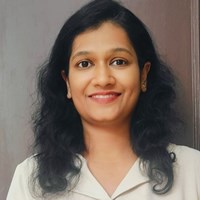 Dr. VAIDYA MUGDHA VIKRANT(P.T.)